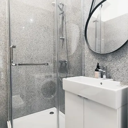Apartment Plac Wolnica 9 By Homeprime Krakow
